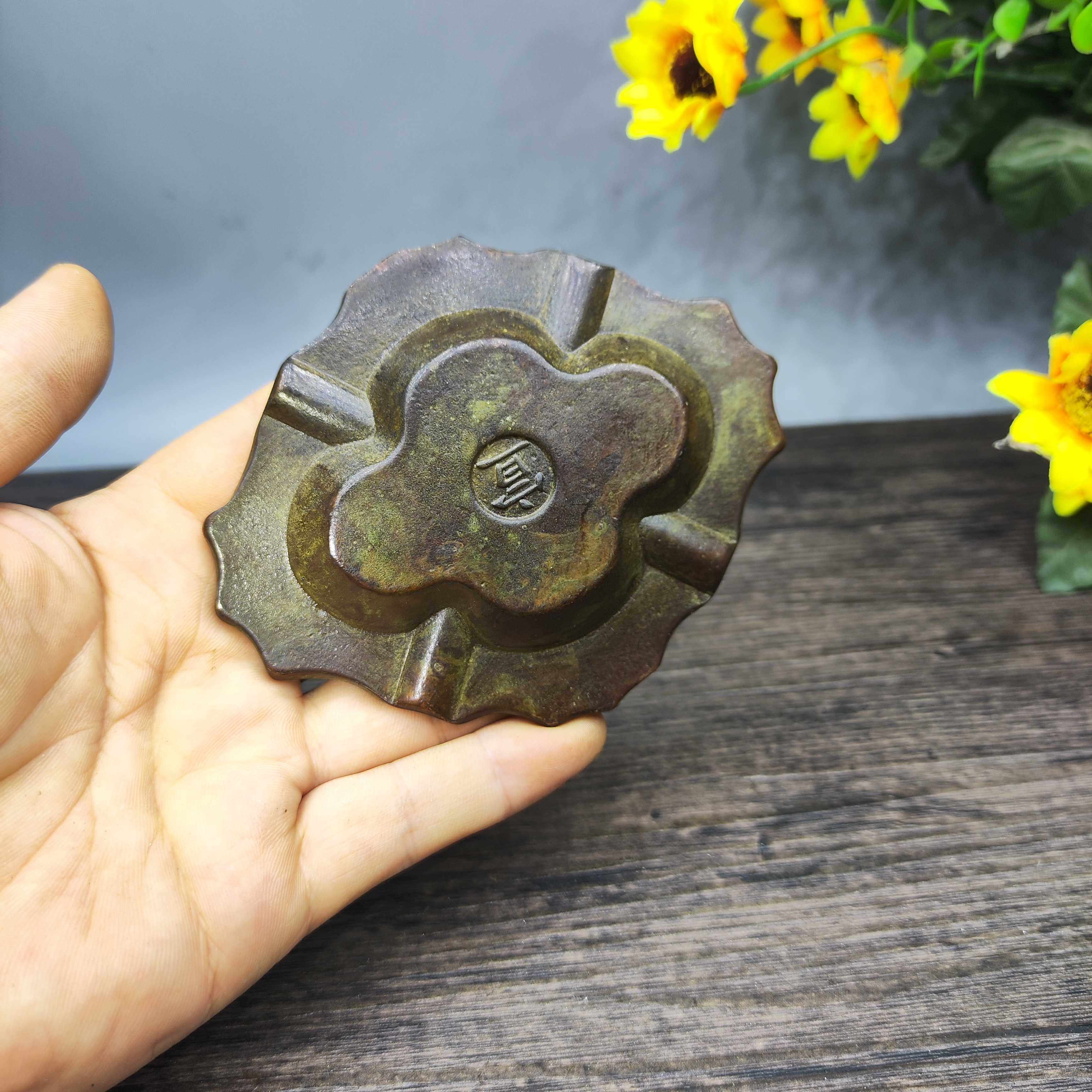 Vintage Collectible Ashtrays - 빈티지 황동 꽃무늬 재떨이 브러쉬 워셔