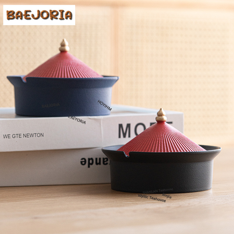 Vintage Collectible Ashtrays - 럭키 포춘 공식 모자 모양 세라믹