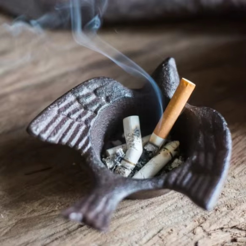 북유럽 스타일 촛대 단철 빈티지 방풍 촛대 저녁 식사  - Vintage Collectible Ashtrays 리뷰 및 가격