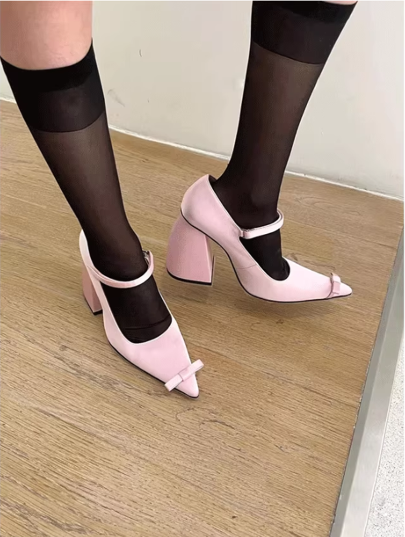 우아한 포인티드 토 멀티 컬러 메리 제인 펌프스 컬렉션 - Vintage Collectible Shoes 리뷰 및 가격